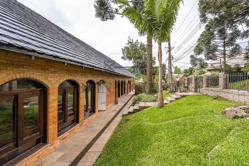 Casa em Condomínio à Venda em Santa Felicidade, Curitiba | Refúgio Belíssimo
