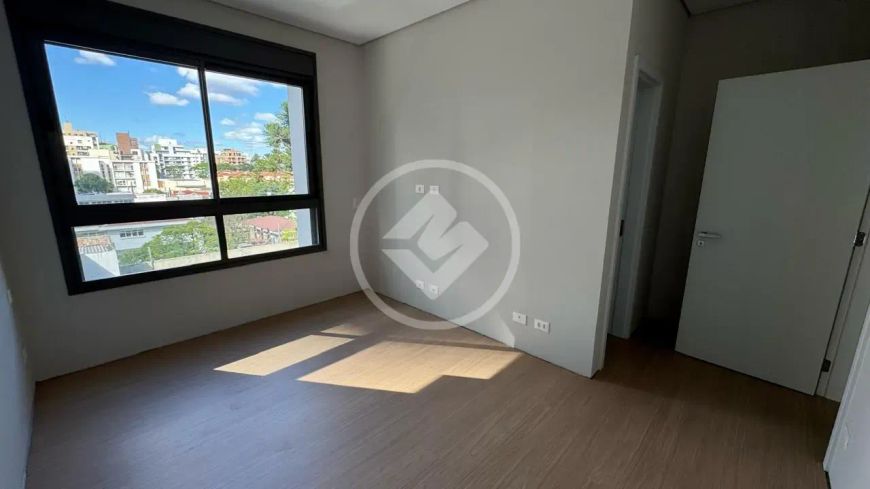 apartamento 3 suites e 3 vagas no Batel codigo: 109137