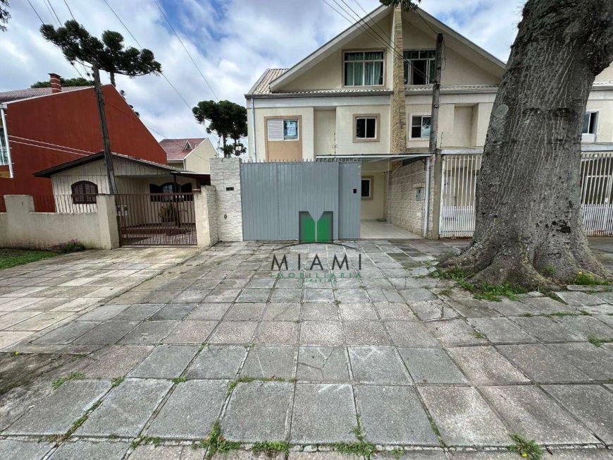 Sobrado com 4 dormitórios à venda, 110 m² por R$ 630.000,00 - Fanny - Curitiba/PR