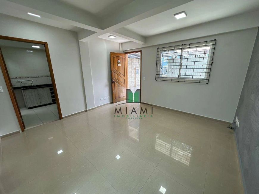 Sobrado com 4 dormitórios à venda, 110 m² por R$ 630.000,00 - Fanny - Curitiba/PR