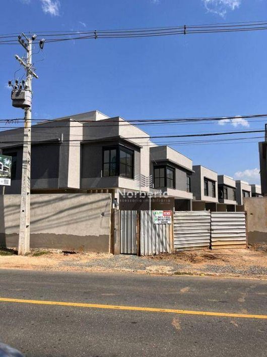 Sobrado à venda, 142 m² por R$ 1.100.000,00 - Tingui - Curitiba/PR