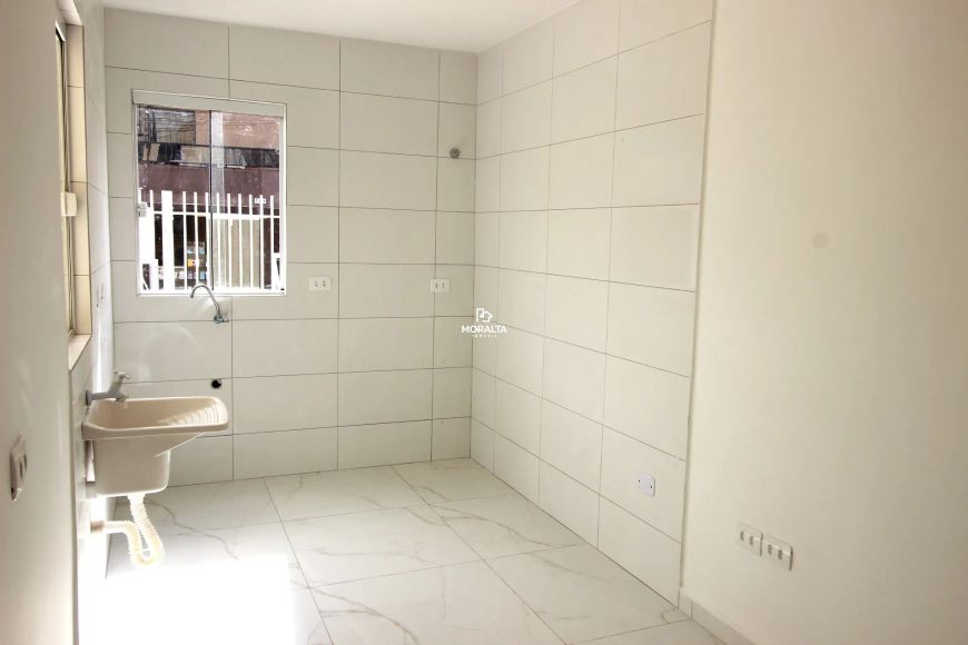 Sobrado à venda 2 quartos -Bairro Tatuquara