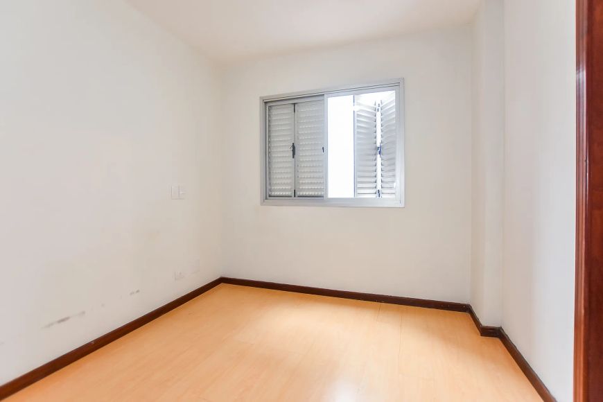 Apartamento de 104,79m² no Cabral.