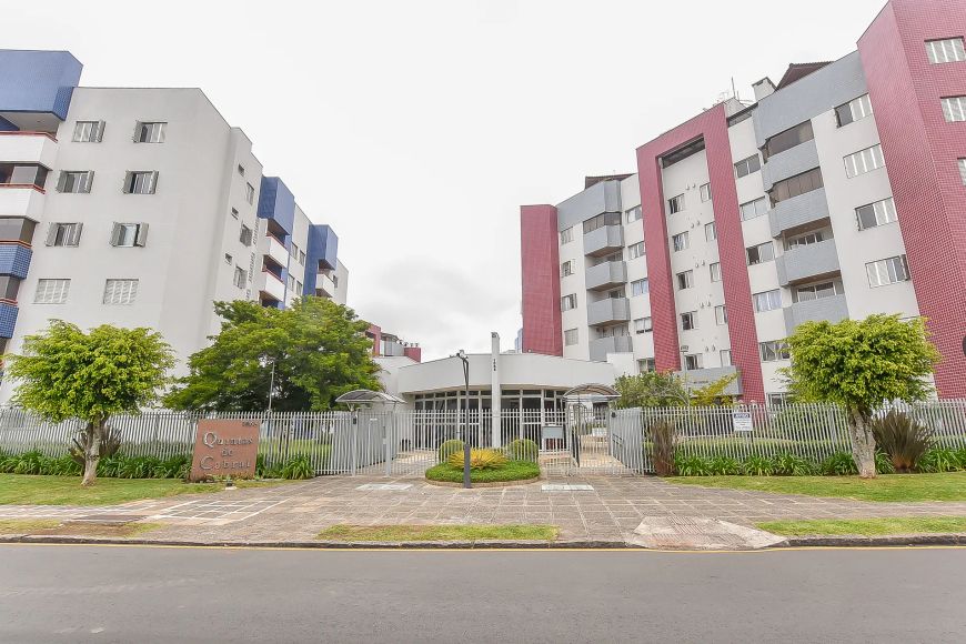 Apartamento de 104,79m² no Cabral.