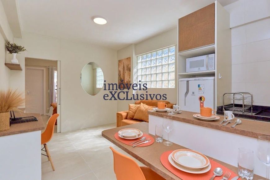 Apartamento mobiliado com 1 suíte no Centro.