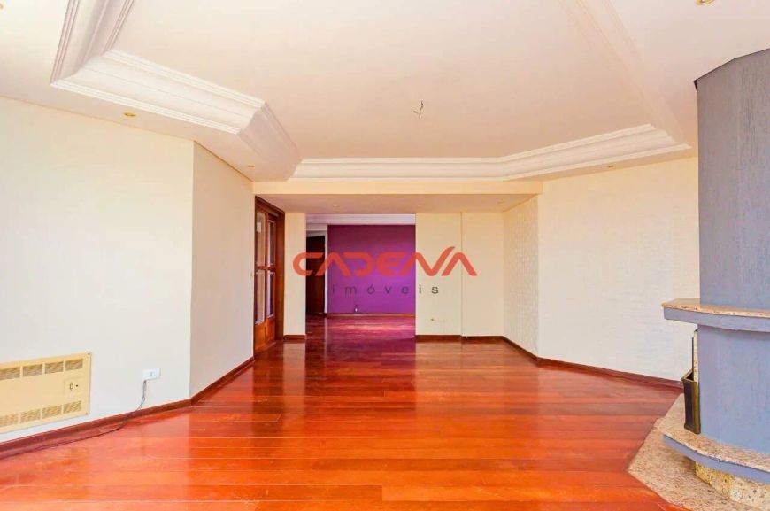 Cobertura com 4 quartos e 2 vagas à venda no Água Verde