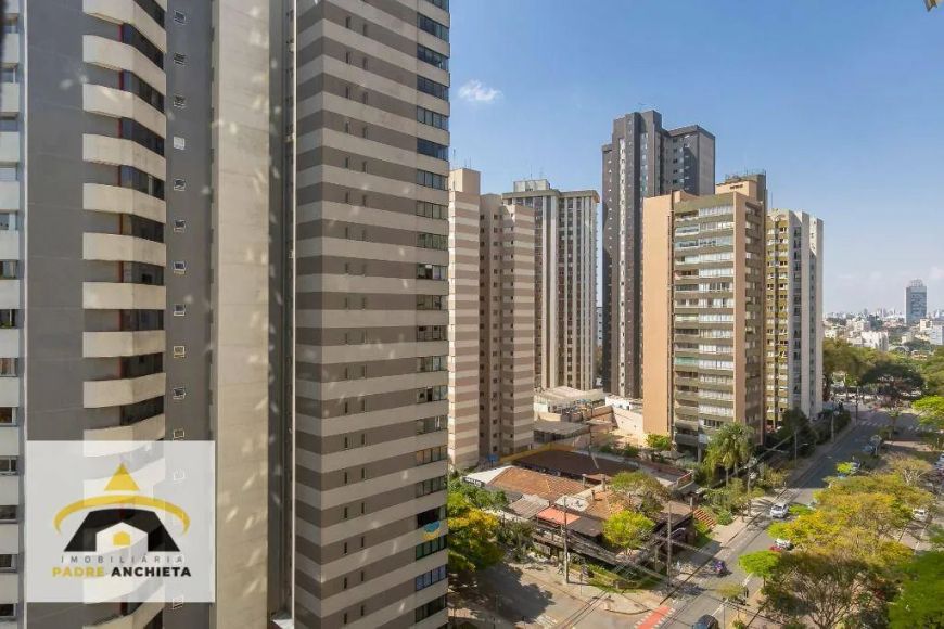 Apartamento com 3 dormitórios, sendo 1 suíte e 1 vaga à venda, 119 m² por R$ 1.100.000 - Bigorrilho