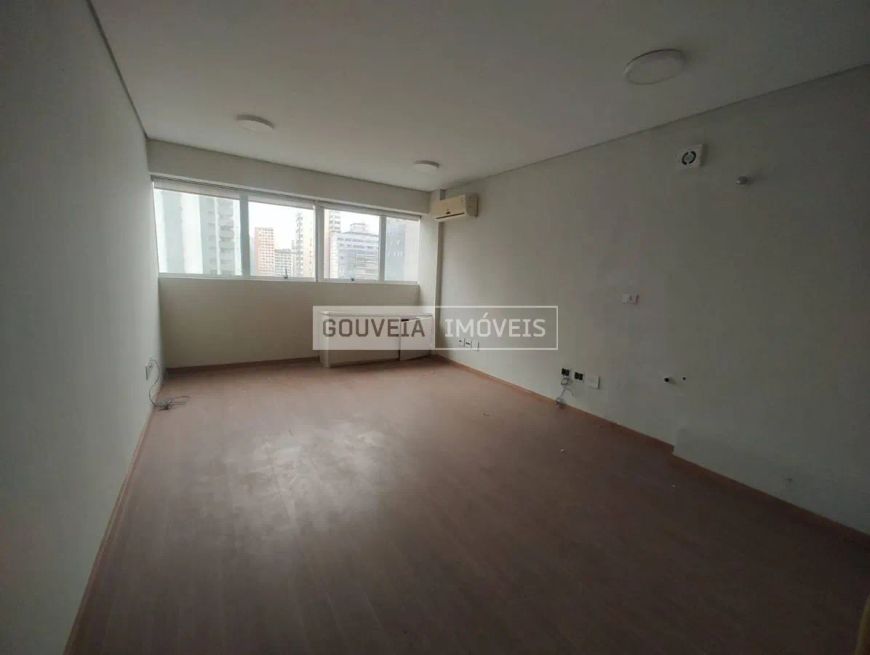 Sala Comercial com 19 m², aluguel de R$1.000 + Taxas - Centro, Curitiba (PR)