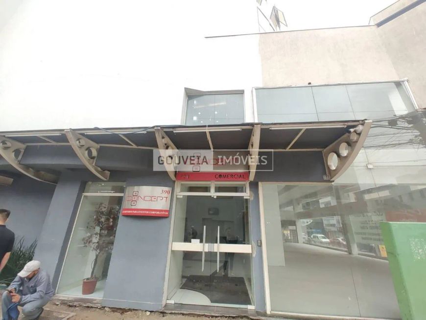 Sala Comercial com 19 m², aluguel de R$1.000 + Taxas - Centro, Curitiba (PR)