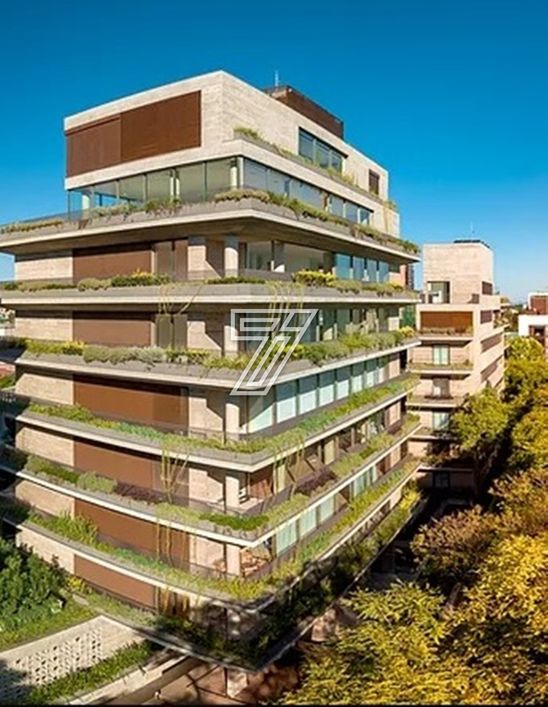 Apartamento para venda tem 459 metros quadrados com 4 quartos em Cabral - Curitiba - PR