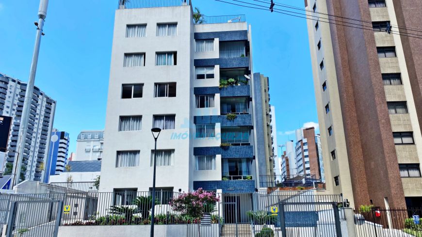 Apartamento no Batel próximo ao shopping Curitiba! ALUGADO*