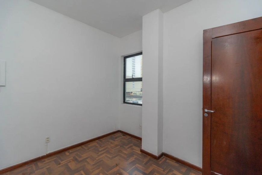 Sala 36m² no Centro