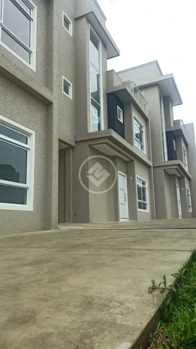 Triplex Em Condomínio codigo: 75829