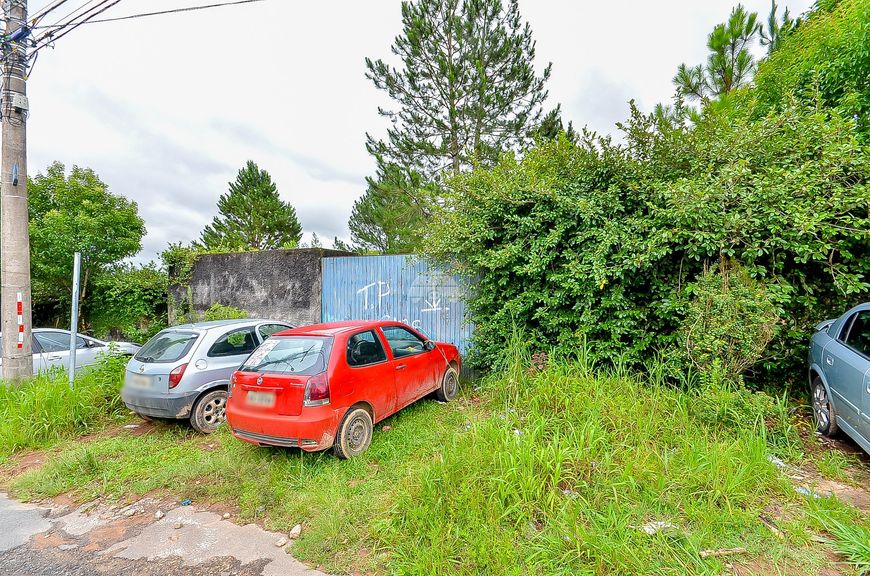 Imóvel para venda tem 4894 metros quadrados em Vista Alegre - Curitiba - PR