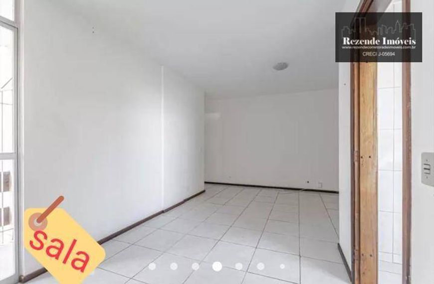 C-AP2671 Alto da Gloria Apartamento 2 Quartos, 2 Banheiros, 1 Vaga