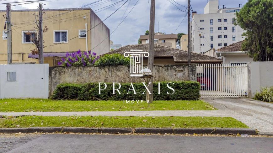 Terreno à venda, com 440m², Rua Professor Álvaro Jorge, Vila Izabel/PR