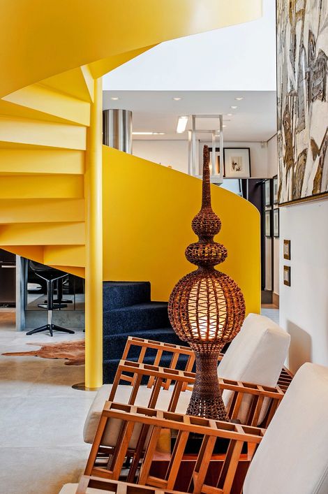 Casa para venda tem 452 metros quadrados com 3 quartos em Santo Inácio - Curitiba - PR