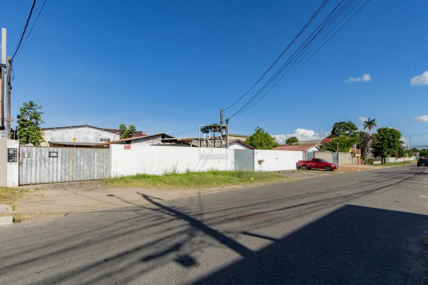 TERRENOS PARA INVESTIDORES PRÓXIMO A AV. MARECHAL FLORIANO PEIXOTO