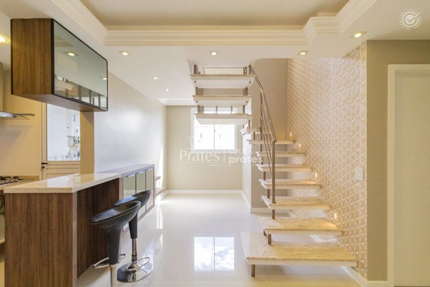 Apartamento duplex super moderno no Xaxim