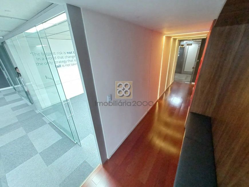 Conjunto Comercial - R Marechal Deodoro, 717 - Centro - Curitiba - PR