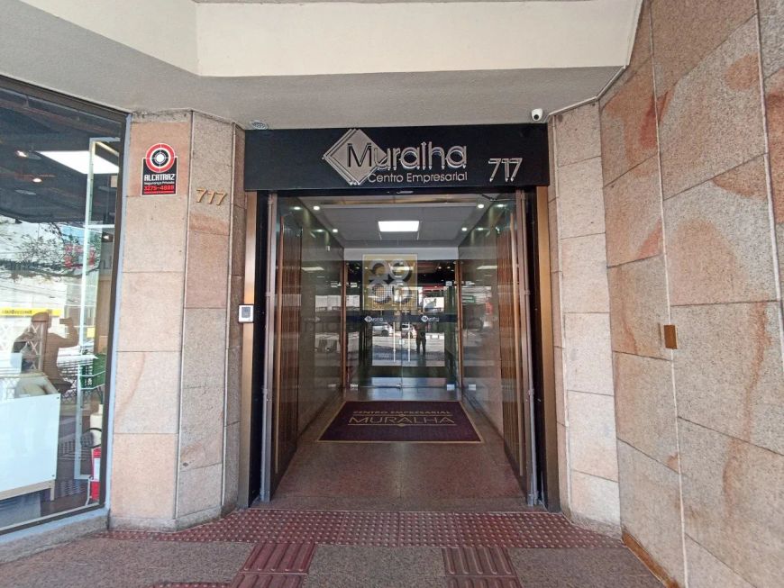 Conjunto Comercial - R Marechal Deodoro, 717 - Centro - Curitiba - PR