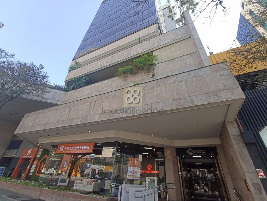 Conjunto Comercial - R Marechal Deodoro, 717 - Centro - Curitiba - PR