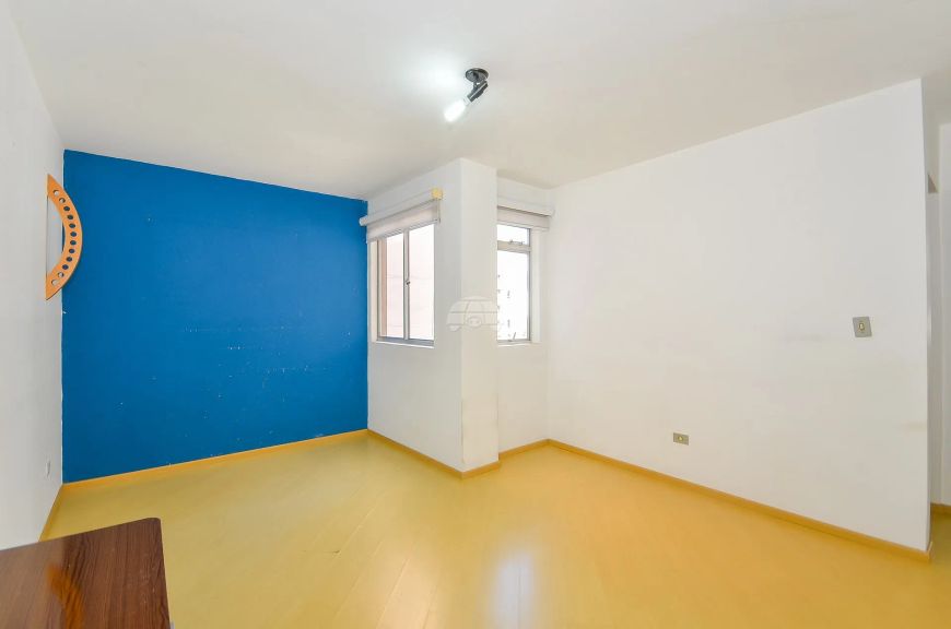 Apartamento com 2 quartos em Cabral - Curitiba - PR