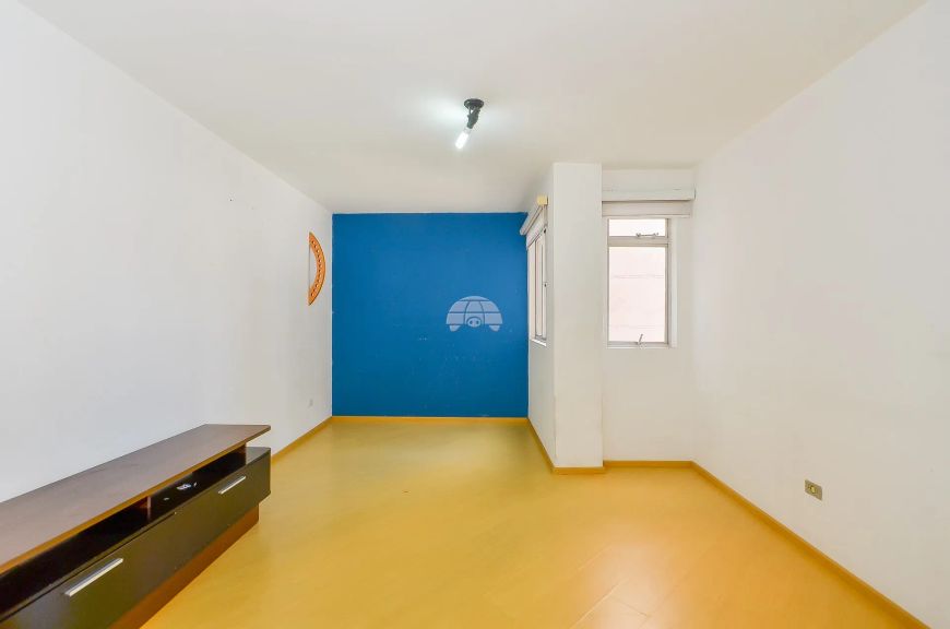 Apartamento com 2 quartos em Cabral - Curitiba - PR