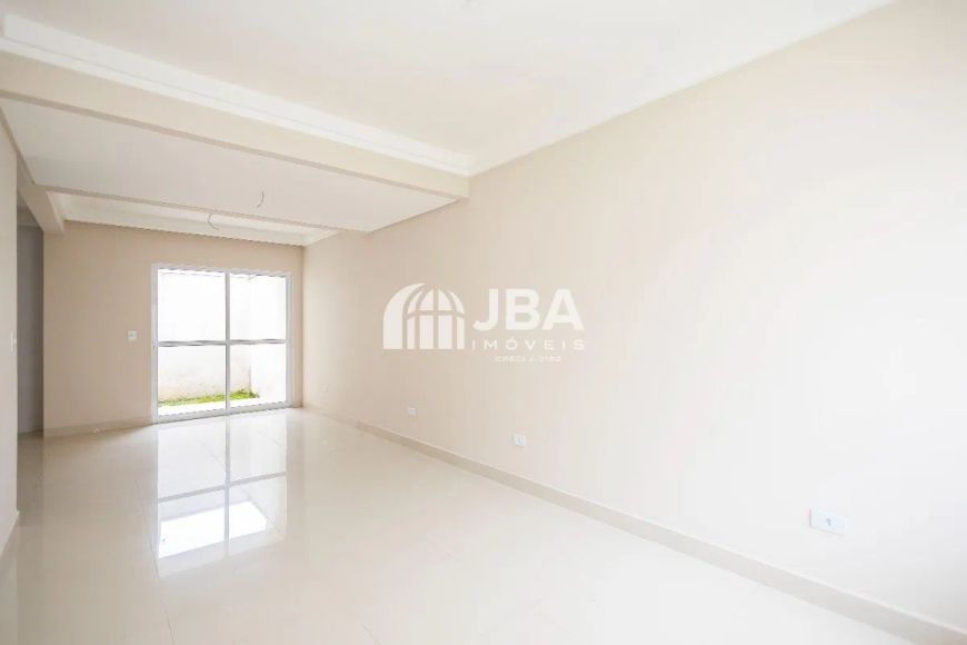 Sobrado para venda tem 112 metros quadrados com 3 quartos em Pilarzinho - Curitiba - PR