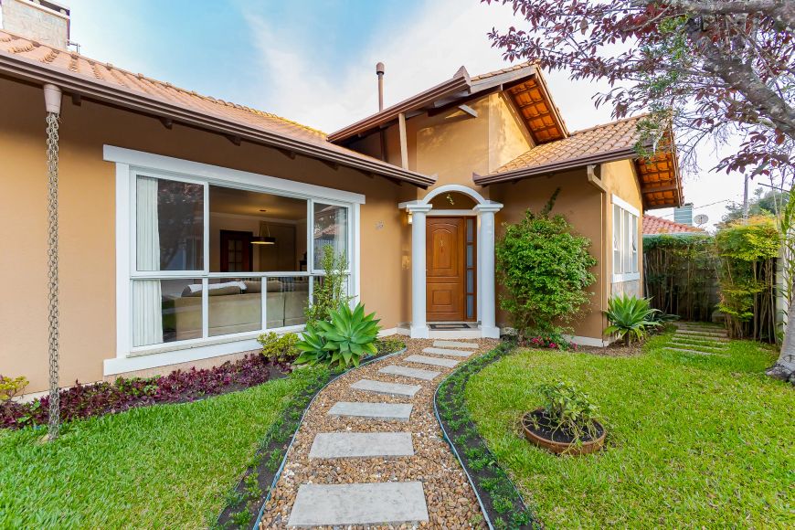 Casa Térrea à Venda | 3 Quartos | Jardim Vergínia X | São Braz