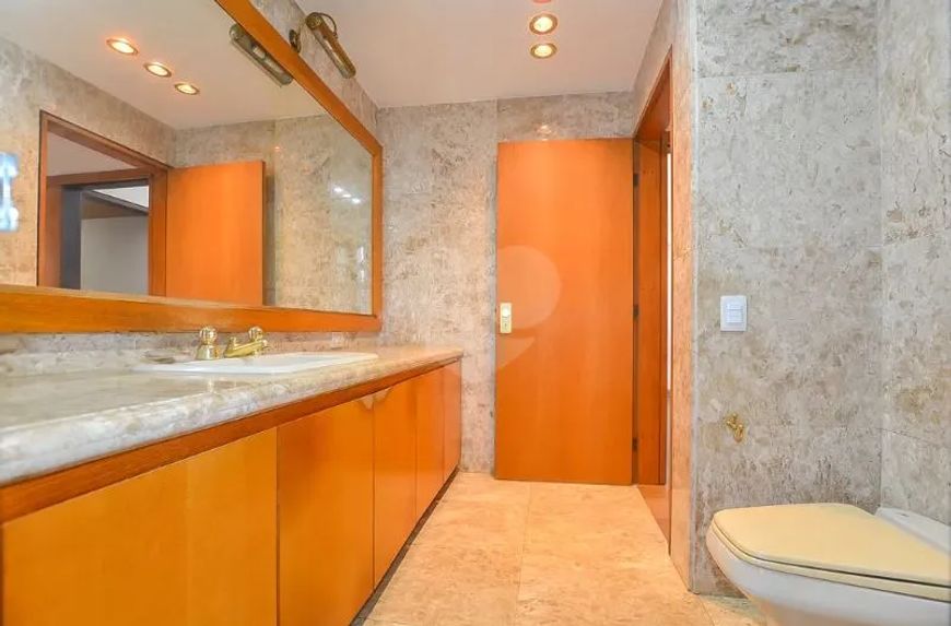 Imóvel para venda com 500 metros quadrados com 5 quartos em Parolin - Curitiba - PR