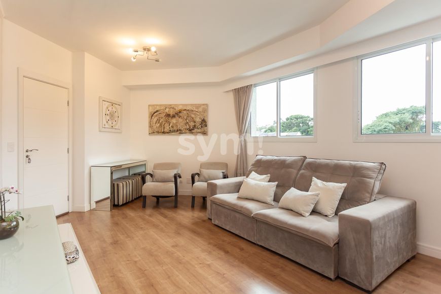 Apartamento duplex próximo ao MON- 2 VAGAS LIVRES