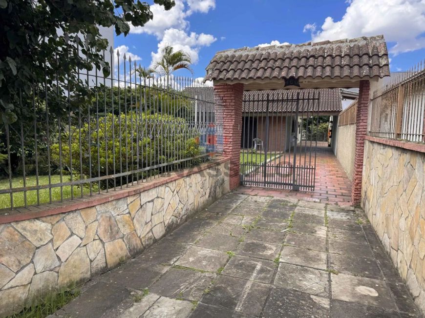 Terreno para Venda em Curitiba, Fanny