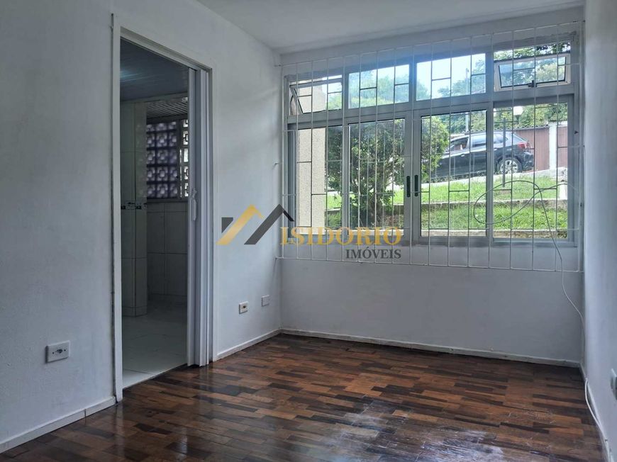 BELO APTO BARREIRINHA,02 QTOS,GARAGEM,ÓTIMA LOCALIZAÇÃO