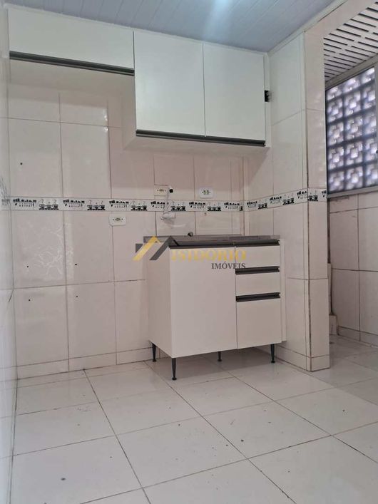 BELO APTO BARREIRINHA,02 QTOS,GARAGEM,ÓTIMA LOCALIZAÇÃO