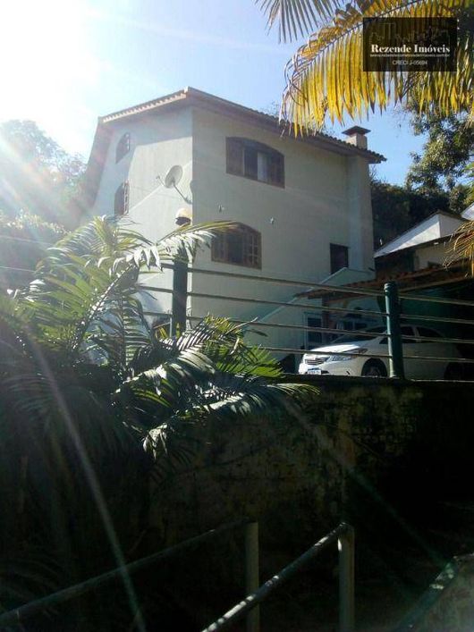 Sobrado Condominio Fechado - Santa Cândida - Curitiba