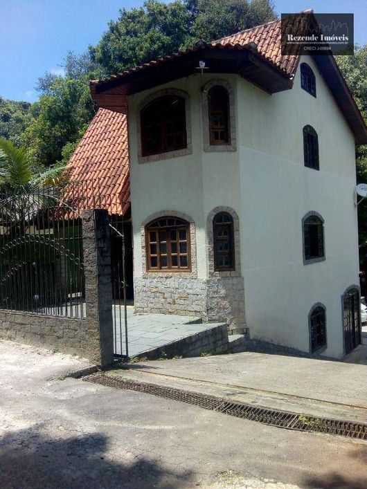 Sobrado Condominio Fechado - Santa Cândida - Curitiba
