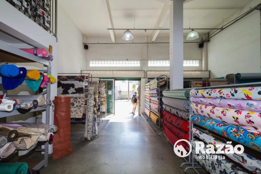 PRÉDIO COM ÁREA TOTAL 1.000m² - CENTRO - REF 5969-RAZÃO