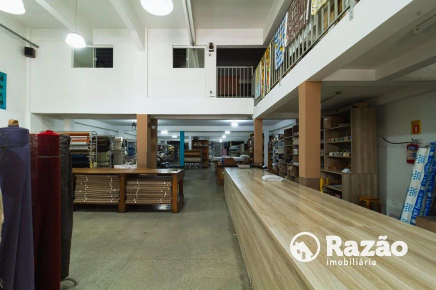 PRÉDIO COM ÁREA TOTAL 1.000m² - CENTRO - REF 5969-RAZÃO