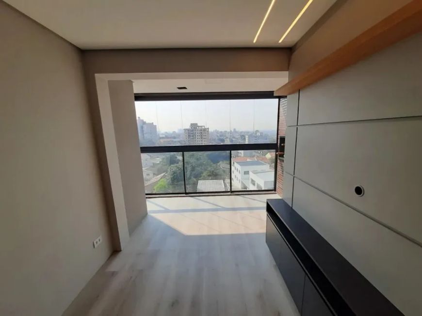 Imóvel para venda tem 73 metros quadrados com 2 quartos em Capão Raso - Curitiba - PR