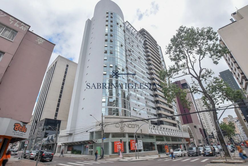 SALA COMERCIAL A VENDA NO CENTRO DE CURITIBA