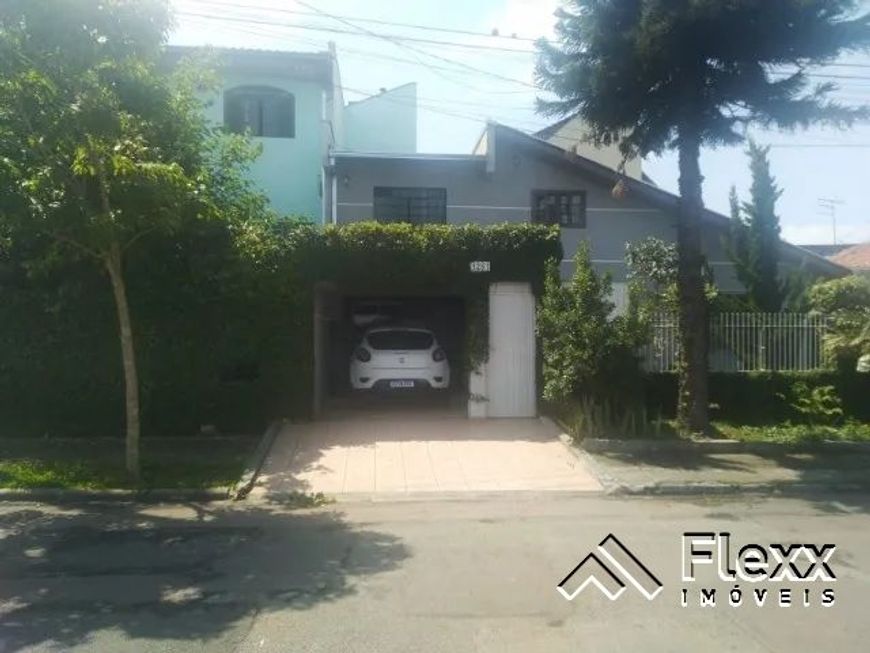 Casa + sobrado, com 6 dormitórios à venda, 350 m² por R$ 1.450.000 - Xaxim - Curitiba/PR
