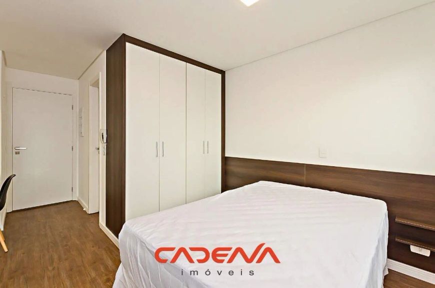 Studio para aluguel no Centro de Curitiba