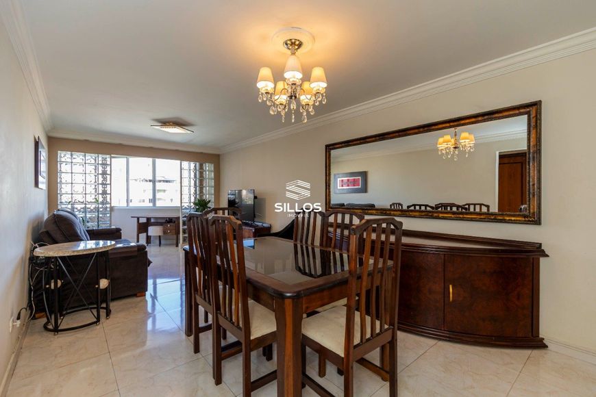 Apartamento com 3 quartos e 1 suíte à venda no Ahú