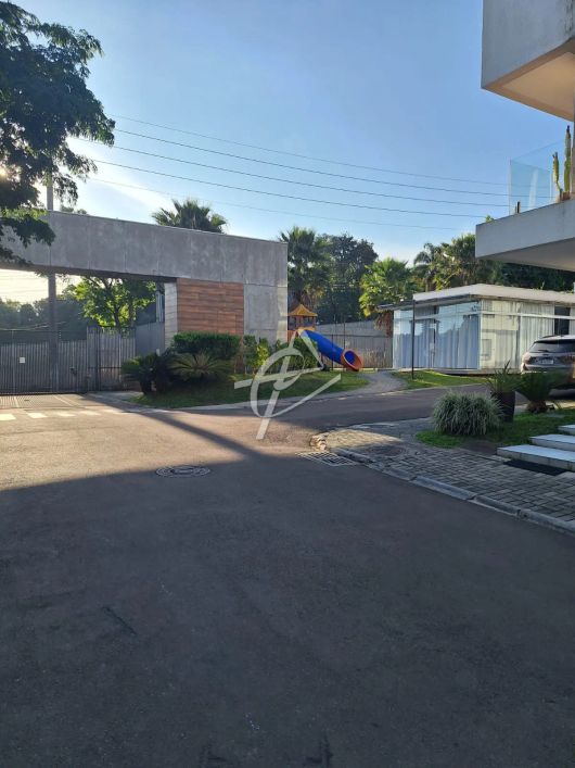 localização, condomínio fechado.