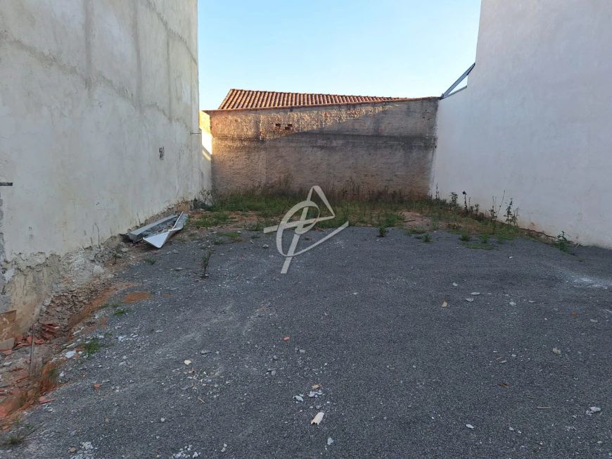 localização, condomínio fechado.