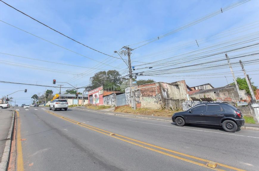 Terreno de Esquina comercial com 300m2 - 10x30