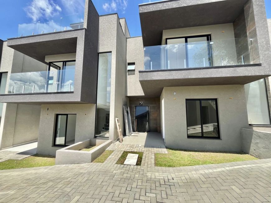 Sobrado com 3 quartos à venda por R$ 699000.00, 115.00 m2 - BOQUEIRAO - CURITIBA/PR