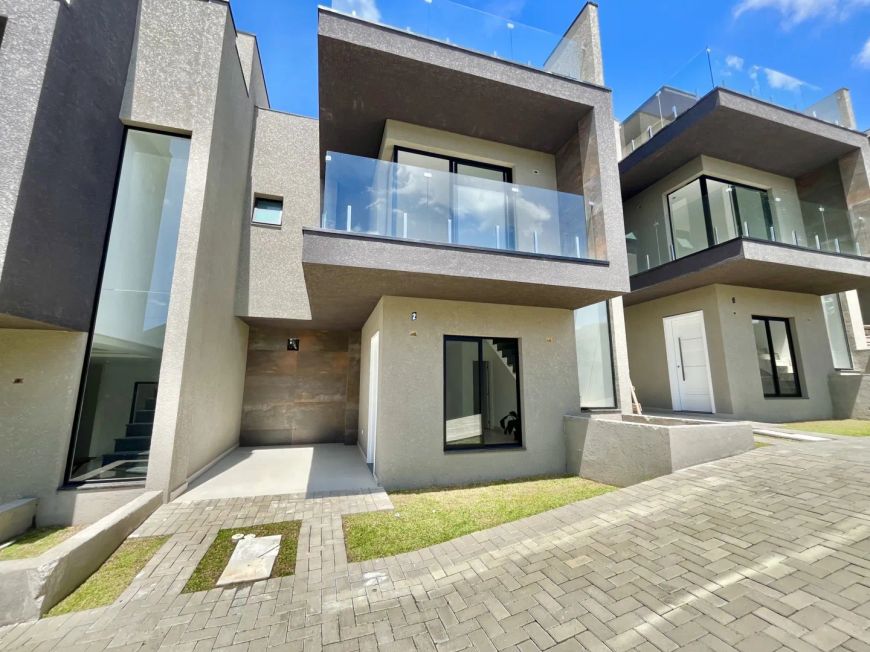 Sobrado com 3 quartos à venda por R$ 699000.00, 115.00 m2 - BOQUEIRAO - CURITIBA/PR