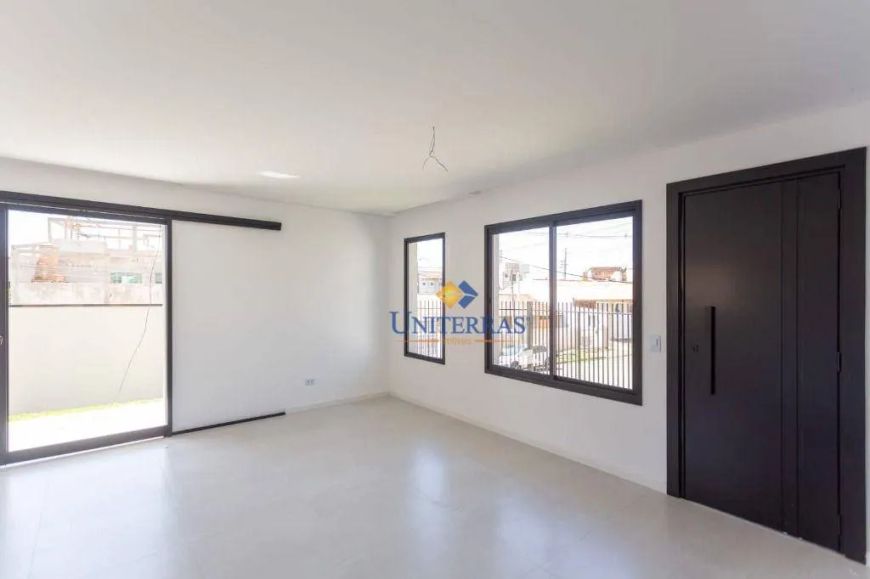 Sobrado com 3 dormitórios à venda, 103 m² por R$ 680.000,00 - Atuba - Curitiba/PR